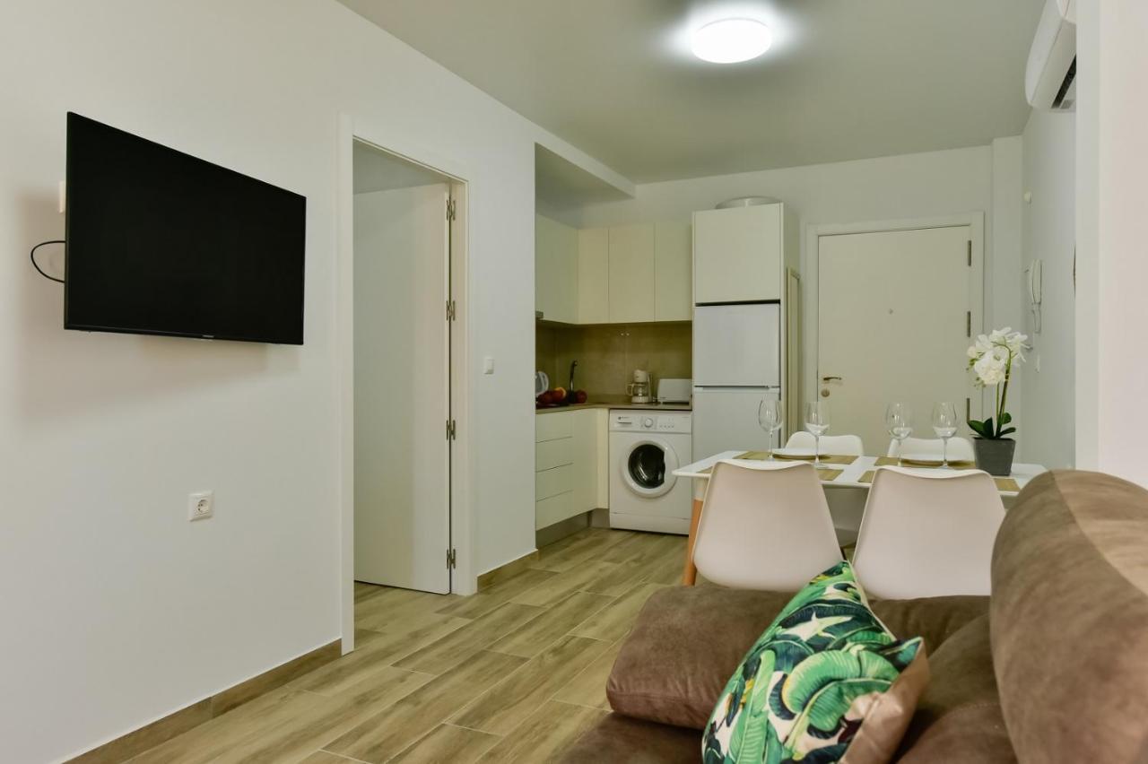 Apartments Cura Beach トレビエハ エクステリア 写真