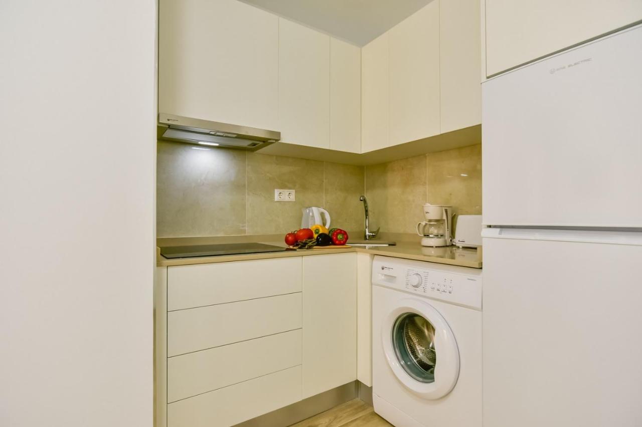 Apartments Cura Beach トレビエハ エクステリア 写真