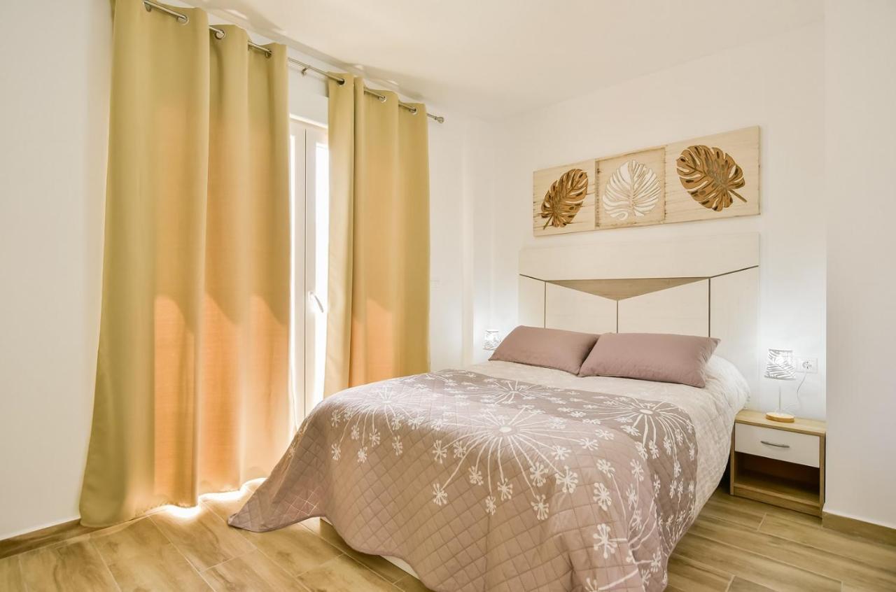 Apartments Cura Beach トレビエハ エクステリア 写真