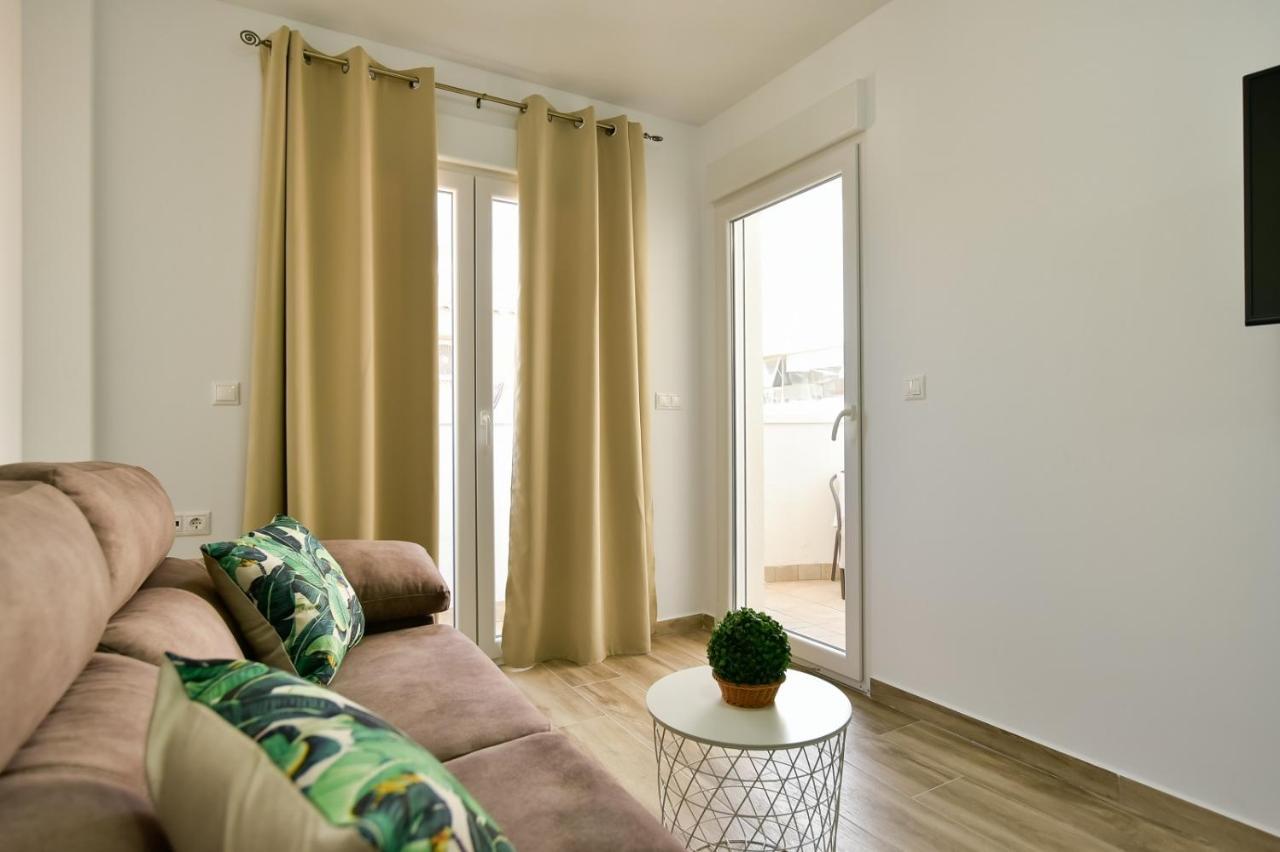 Apartments Cura Beach トレビエハ エクステリア 写真