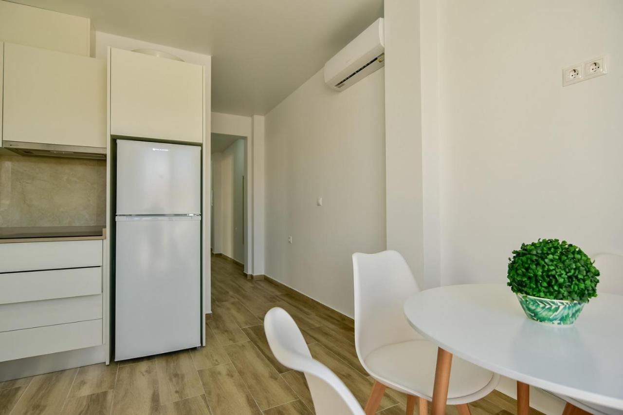 Apartments Cura Beach トレビエハ エクステリア 写真