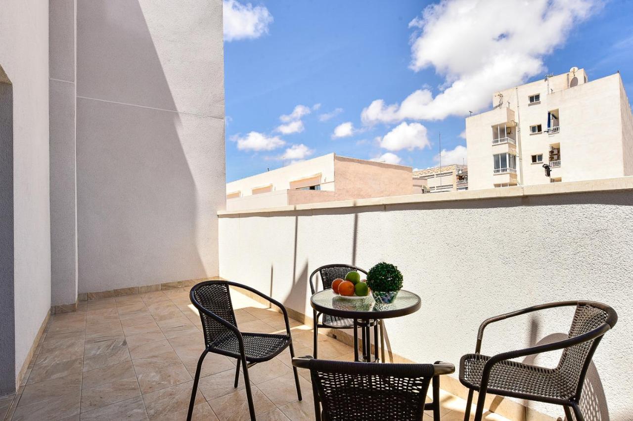 Apartments Cura Beach トレビエハ エクステリア 写真