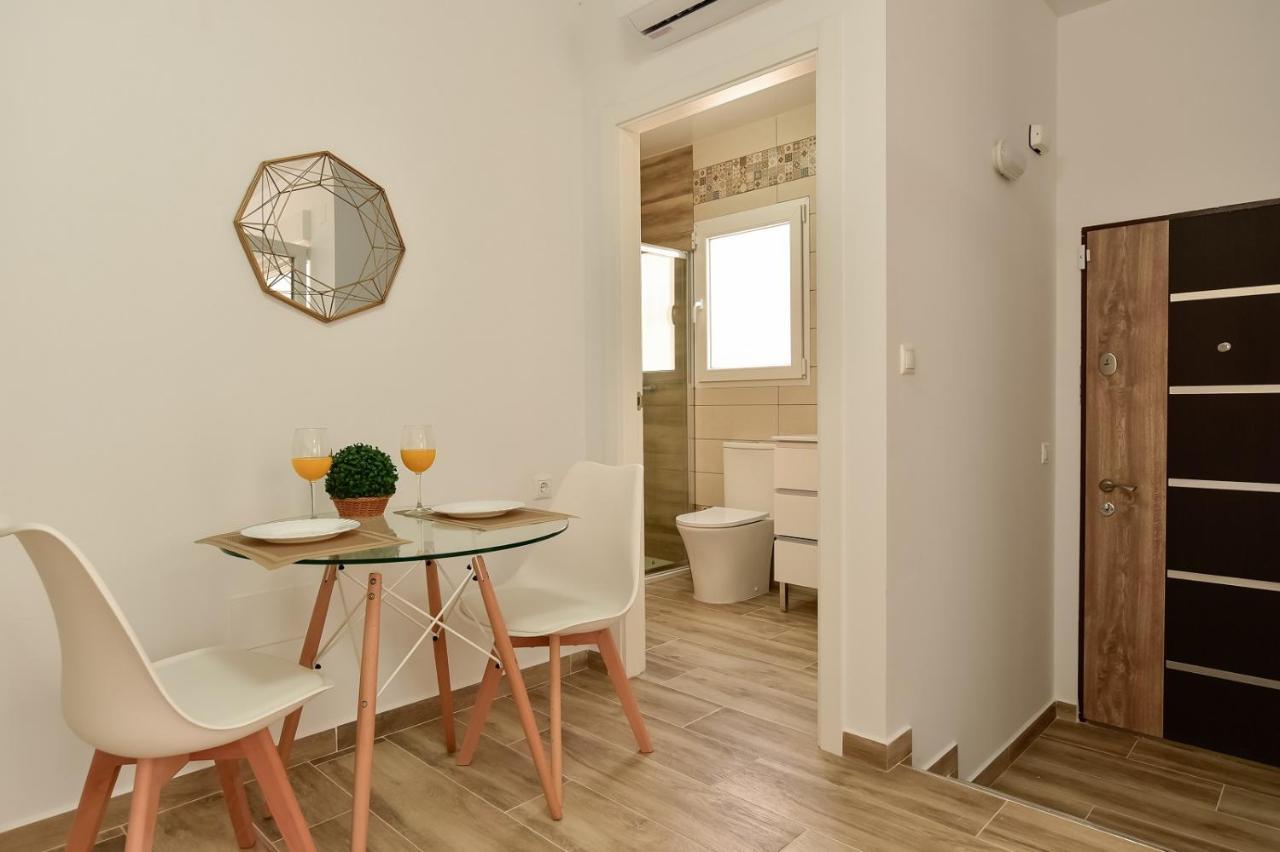 Apartments Cura Beach トレビエハ エクステリア 写真