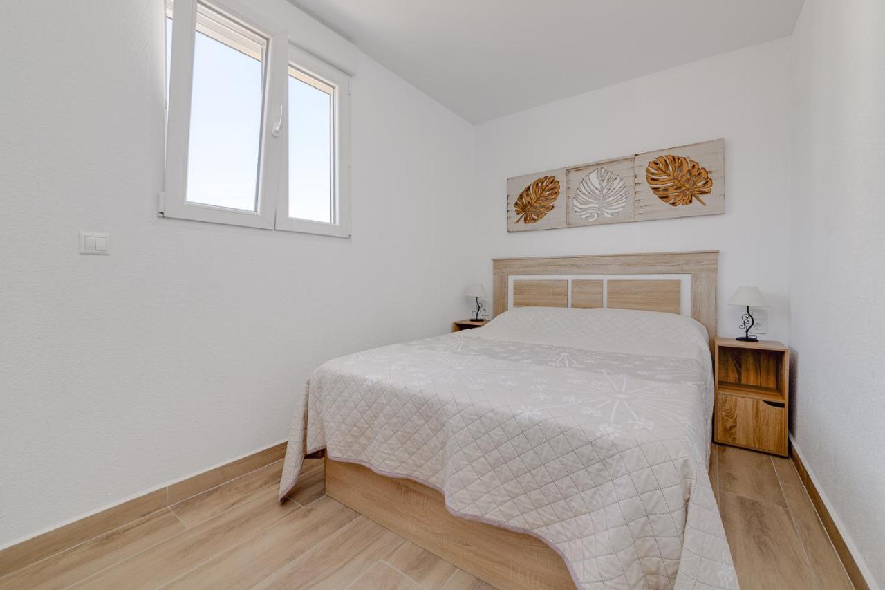 Apartments Cura Beach トレビエハ エクステリア 写真