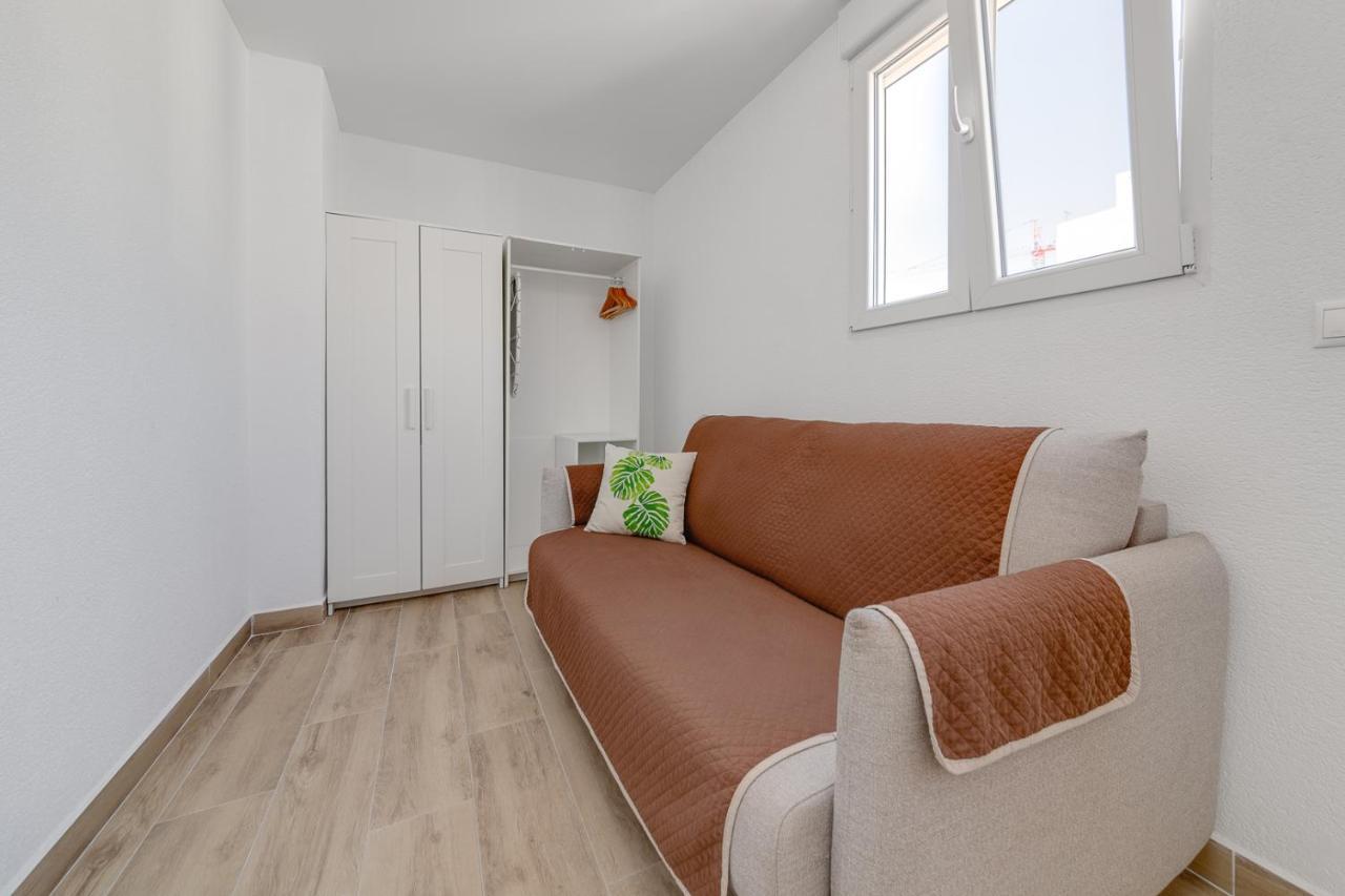 Apartments Cura Beach トレビエハ エクステリア 写真